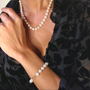 Matching Set Pearl Bracelet & Necklace combo